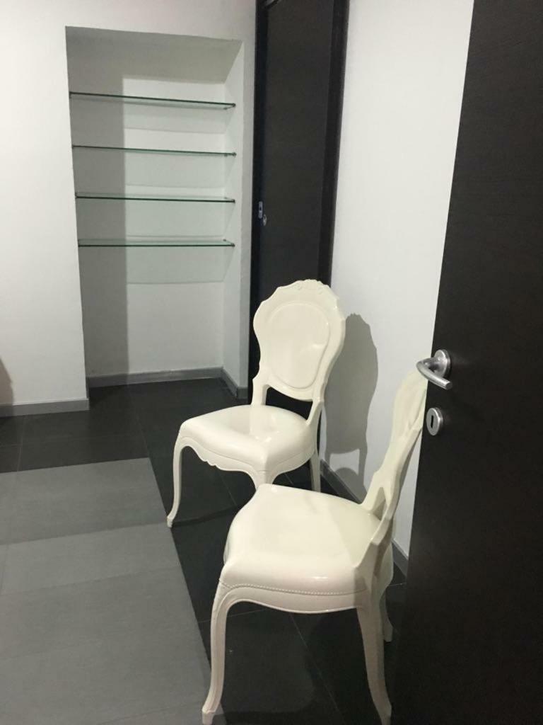 ليتشي Ateneo Apartments Centro Storico المظهر الخارجي الصورة