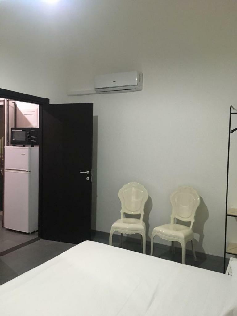ليتشي Ateneo Apartments Centro Storico المظهر الخارجي الصورة